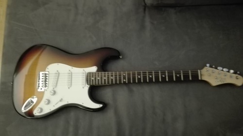 Chitarra elettrica ampli - chitarra, +