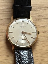 Universal Genève oro 18K/750