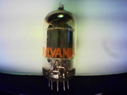 Tubo preamplificatore 12ax7