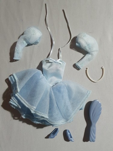 Outfit perfume pretty - pretty, whitney
