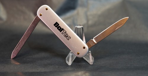 Coltello pieghevole esercito