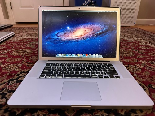 Apple macbook pro 2011 - apple, 15