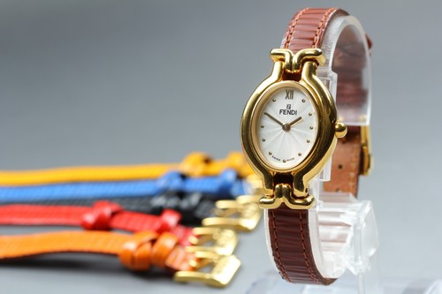 Quasi come nuovo orologio da - [quasi, nuovo]