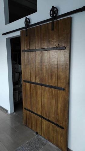 Porta scorrevole artigianale