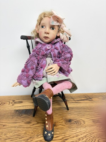 Connie lowe vera ragazza - lowe, 19"