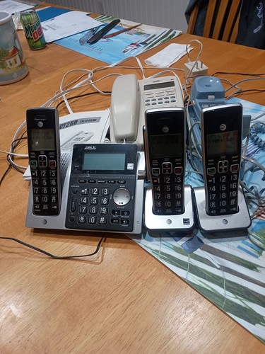 Phone lot - phone,