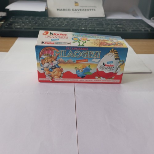 Kinder ovetti scatola - -,