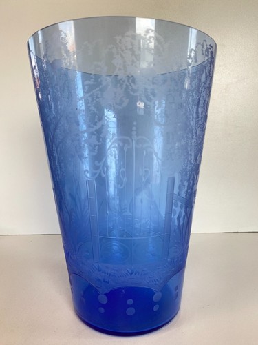 Antico vaso vetro - vetro, blu