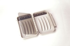 C&F Design Medium Magnetic WP