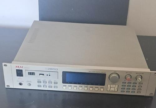 Campionatore rack akai s2800 - akai,
