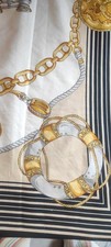 Elegante leggero foulard con