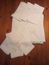 TOVAGLIA E 6 TOVAGLIOLI IN