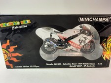 Minichamps Yamaha YZR-M1  Valentino Rossi Australia 2007 ABARTH 1/12 122073196