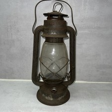 Vecchia lampada a petrolio