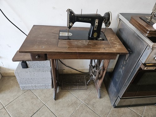 Macchina cucire vintage - cucire,