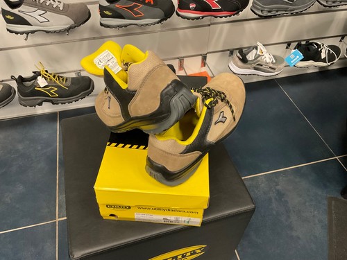 Scarpa antinfortunistica