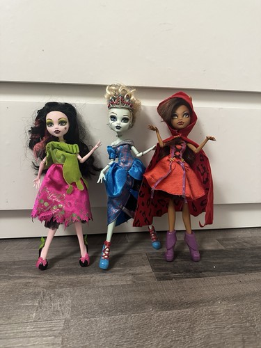 Bambole monster high - high, scarily