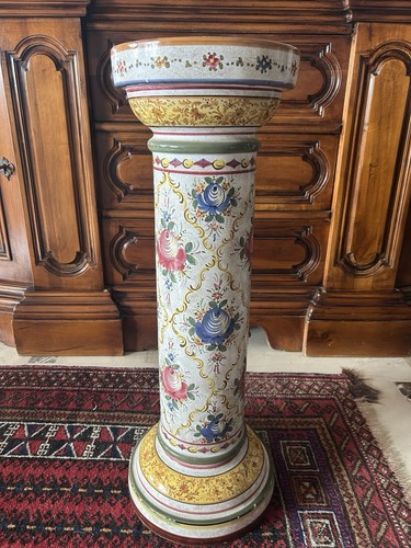 Colonna decorata ceramica - decorata, in