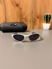 Occhiali da sole Oakley Minute