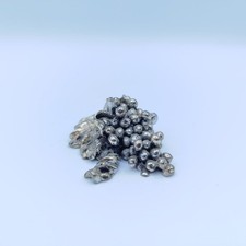 Uva laminata in argento