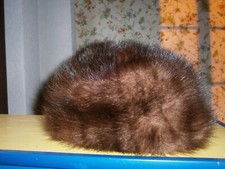 Colbacco da donna,anni'80 di Visone marrone chiaro ,circonferenza 56 cm