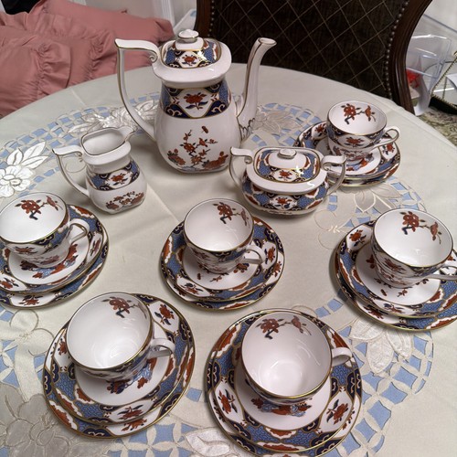 Spode fine bone china - fine,