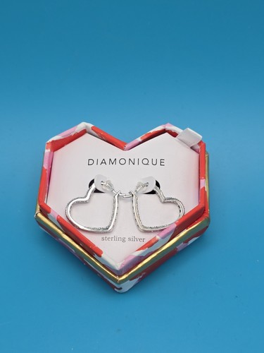 Orecchini cerchio con cuore - a,