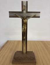 Crocifisso da appoggio marrone