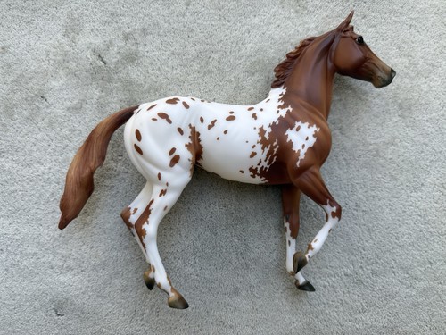 Breyer breyerfest horse 10774 - breyer,