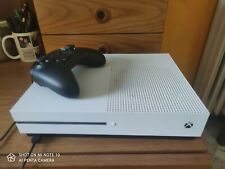 Xbox One completa di joypad + fifa21+call off duty+ altri giochi