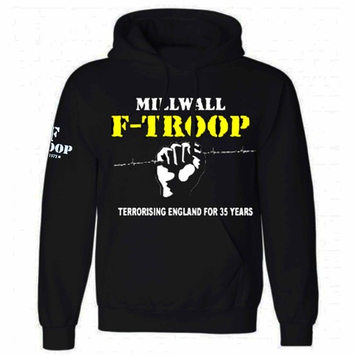 Nuova felpa con cappuccio