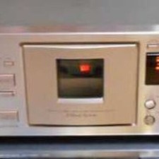 TEAC V-7010 Finale Alto 3-Head Quarzo Pll Direct Guida Dual Argano Piastra 100v