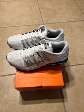 Nike Reax 8 TR maglia bianco