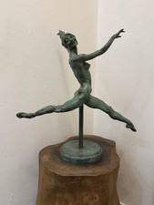 Francesco Messina (1900-1995) Ballerina su base circolare