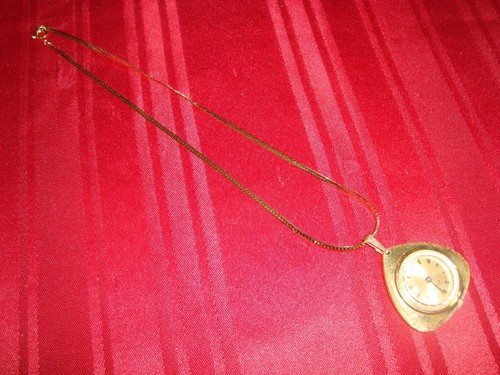 Collana orologio pendente