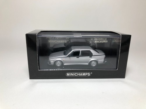 Minichamps alfa 3 0 v6 - alfa,