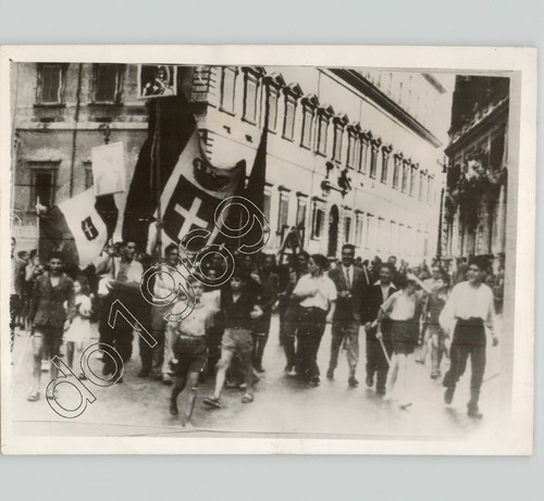 Parata giovanile italiana - italiana, a