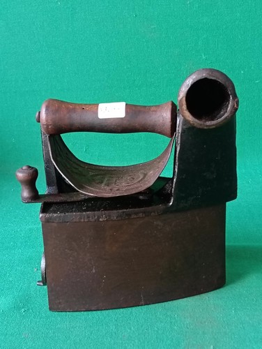 Antico ferro stiro ghisa - ferro,
