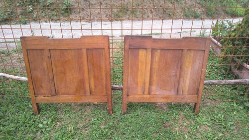 Coppia testate letto antiche