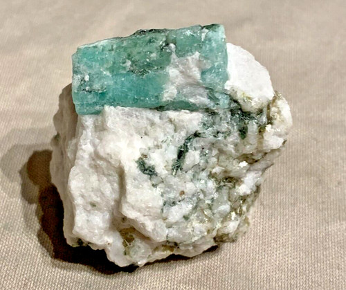 Rare mineral smeraldo - mineral,