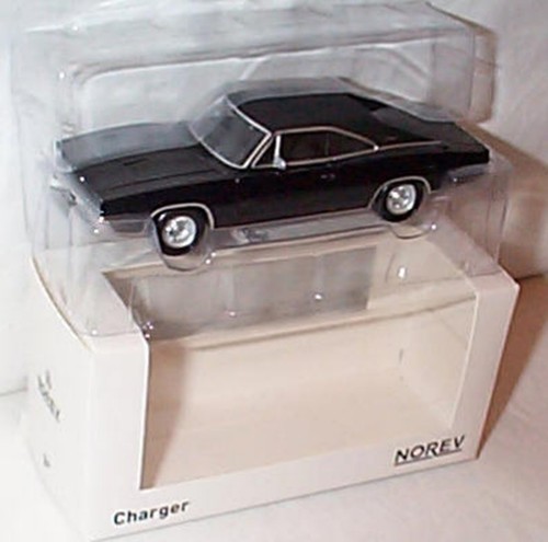 Norev caricatore auto - 1:43,