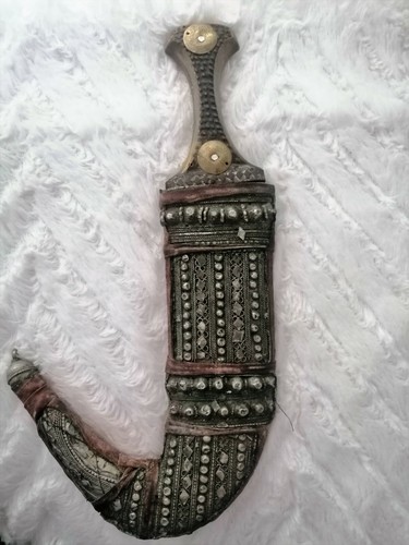 Antico coltello yemenita