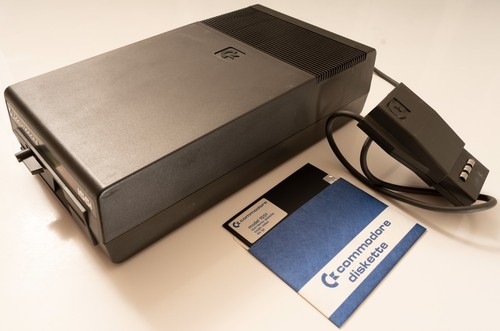 Commodore 1551 floppy disk - floppy,