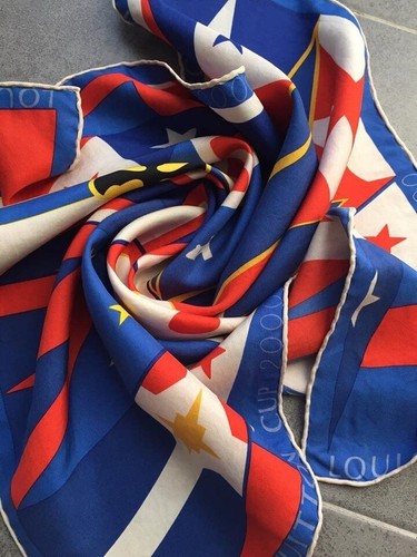 Foulard soie louis vuitton - louis,