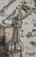 Vintage EKCO Best Egg Beater
