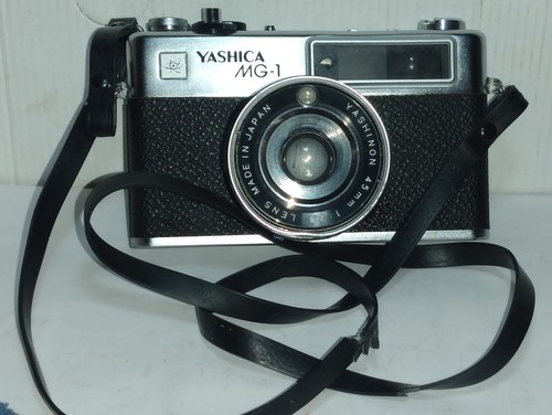 Macchina fotografica yashica - macchina,