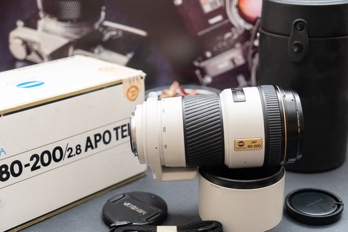 Minolta 200mm 8 apo - minolta,