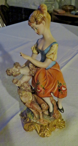 Statuina porcellana vintage