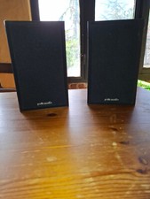 Sistema audio Polk Audio composto da 2 monitor e subwoofer