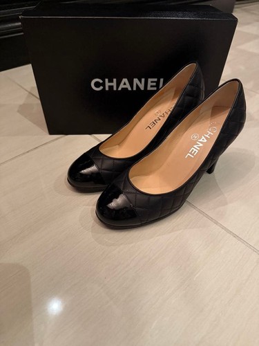 Decolte chanel con - con, e